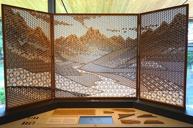 1-Day Kobe Highlights Tour including Sake Tasting - Taking the ropeway to Nunobiki Herb Gardens
