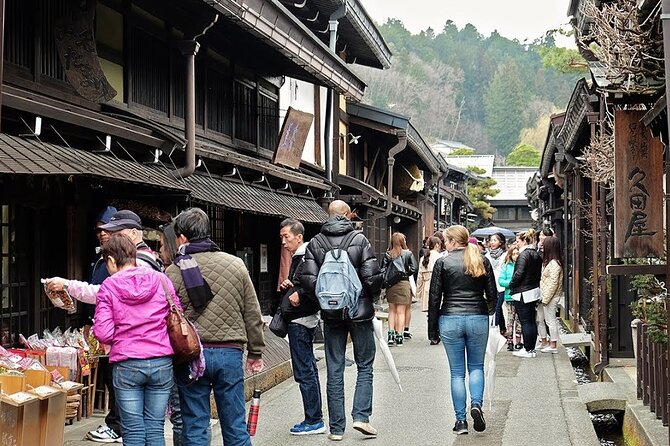1 Day Private Charter Tour to Shirakawa-go & Takayama - Takayama Betsuin Shorenji Temple is a quieter final stop