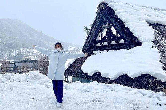 1 Day Private Charter Tour to Shirakawa-go & Takayama - Shirakawa-go: give the village your best hours