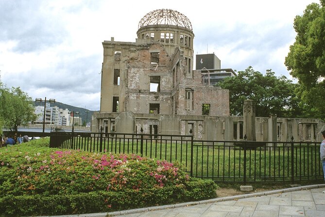 1-Day Private Sightseeing Tour in Hiroshima and Miyajima Island - Allowing enough time for the Peace Memorial Museum
