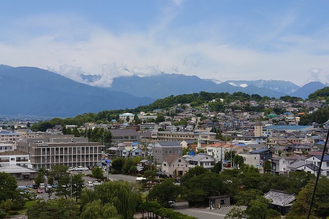 1 Day Tour From Nagano to Matsumoto Castle and Narai-Juku - The bus time is the main value question