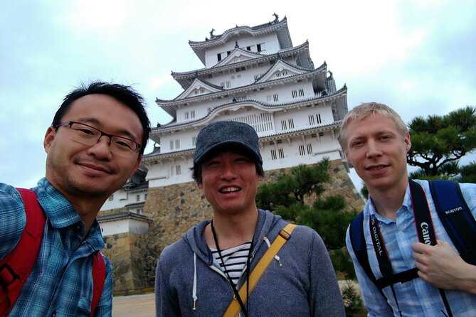 2.5 Hour Private History and Culture Tour in Himeji Castle - Morning or afternoon: choosing your time