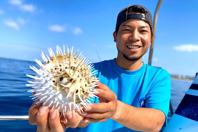 2 hours family fishing in Okinawa - Fishing at several points in the emerald sea