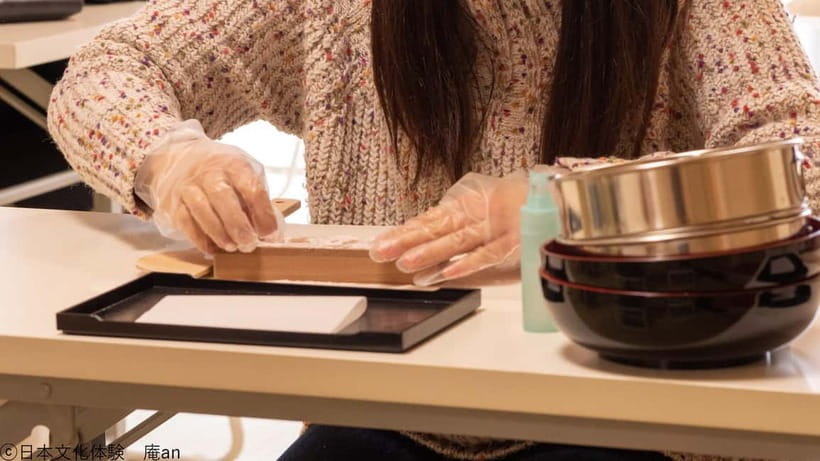 2 Types of Japanese Sweets making and Tea Ceremony - The room atmosphere and what can affect your visit