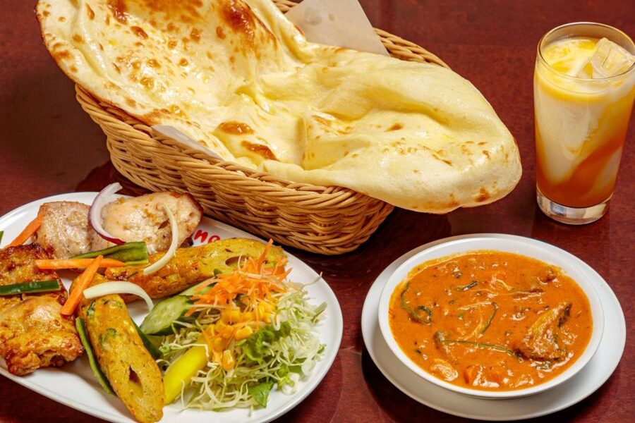 3 Departures: Hiroshima & Miyajima Trip with Indian Lunch - Choosing between Kyoto, Osaka, and Hiroshima departures