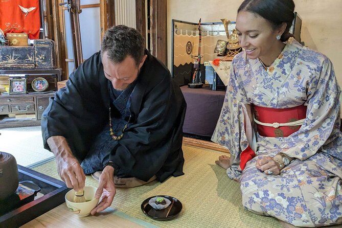 A Unique Antique Kimono and Tea ceremony Experience in English - Choosing an antique kimono with Toku and his family