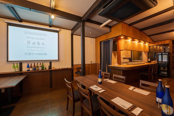 Advanced Kyoto Insider Sake Tasting Experience - Learning to Read a Sake Bottle in a Restaurant