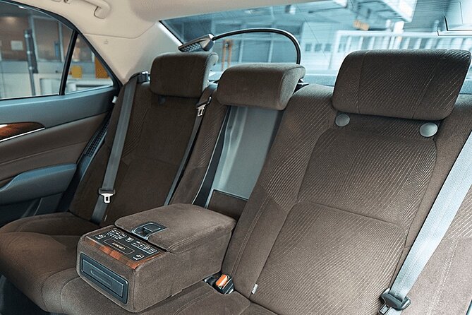 Airport Transfer from Osaka city to Kansai airport - Who should book this transfer