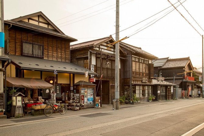Aizu 4hr Private Tour with Government-Licensed Guide - The Aizu Old Samurai Residences show daily life