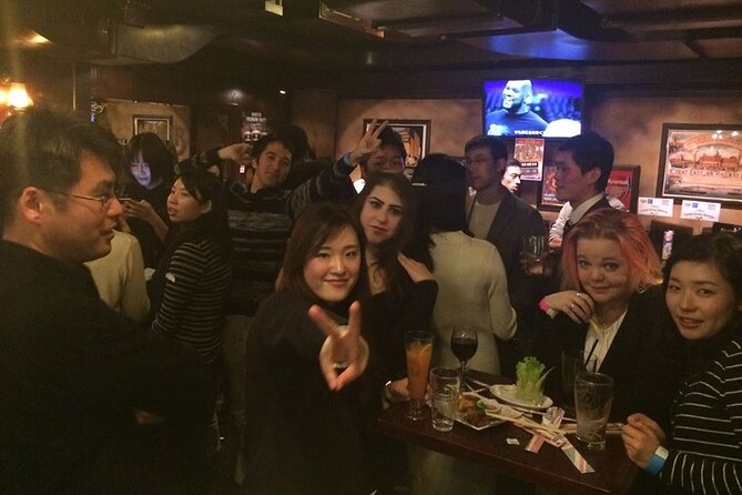 AllWeCanDrink "Can Come Alone" Shibuya Friending Party Experience - Uno, Jenga, and cards make conversation easier