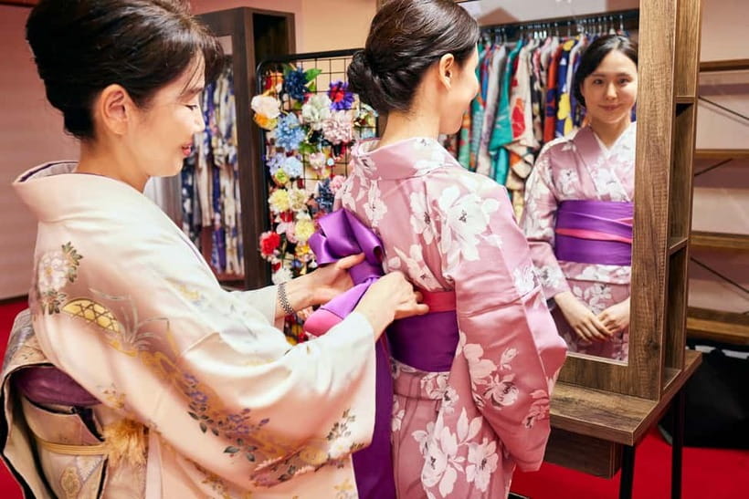 Asakusa: Kimono Tea Ceremony with Matcha and Sweet - Practical Tips for a Smooth Visit
