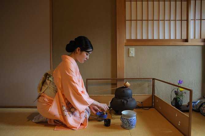 Authentic Kyoto Tea Ceremony: Camellia Flower Teahouse - The tea room and seating choices