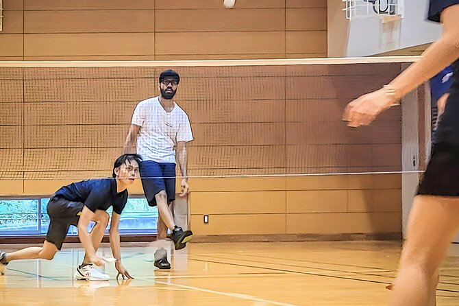Badminton in Osaka & Kyoto with Locals! - A three-hour badminton session with a local feel