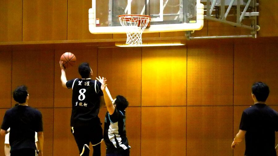 Basketball in Osaka with local players! - The $6 price and what you receive