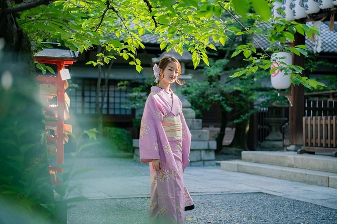 Beautiful Photography Tour in Kyoto - Meeting Satoshi in Gion