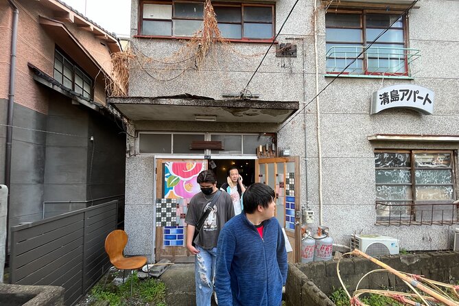 Become a local! A Walking Tour of Arts, Crafts&Onsen Culture - What the $58 price delivers