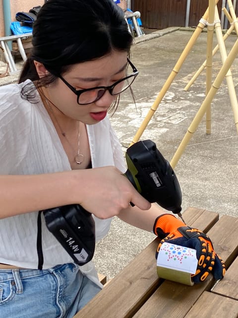 Beppu: Bamboo Lantern Workshop - A small group with room to create