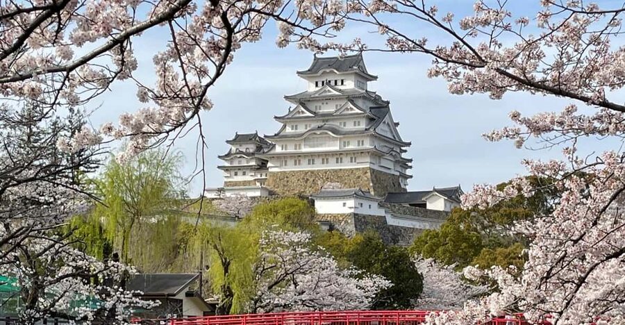 Best of Himeji Castle: 3hr Tour with Licensed Guide - Koko-en Gardens in 35 Quiet Minutes