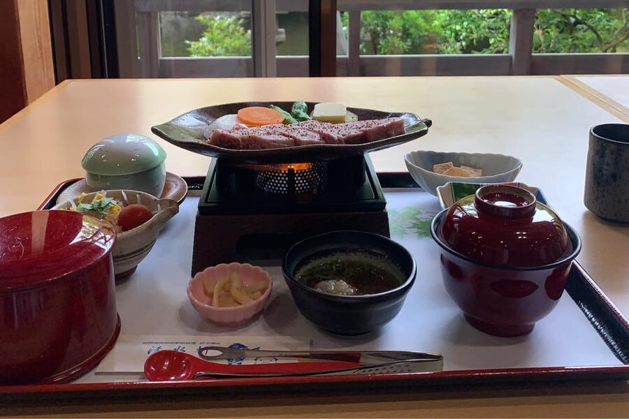 Best of Himeji Castle: 3hr Tour with Licensed Guide - Who Should Book This Himeji Tour?