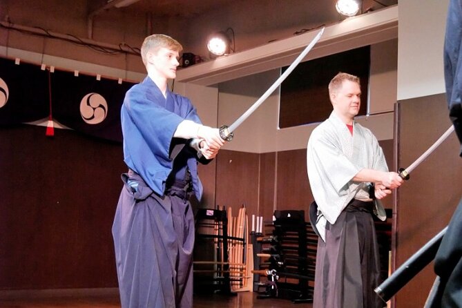 Best Samurai Experience in Tokyo - From practice to a choreographed chambara fight