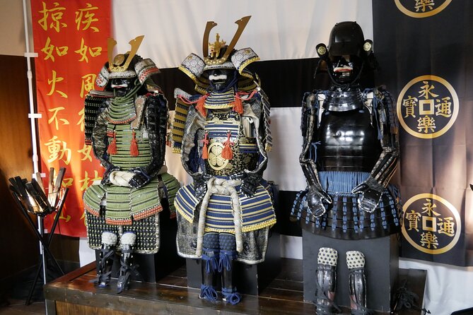 Best Samurai Experience in Tokyo - Learning to handle the Japanese sword