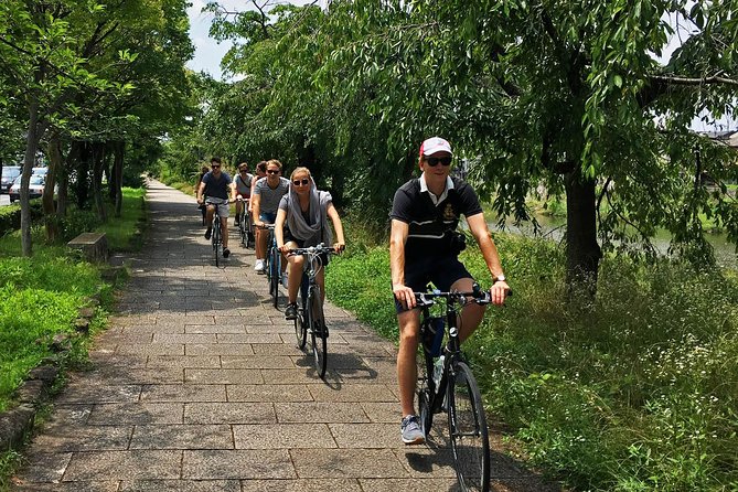 Bike Tour Exploring North Kyoto plus Lunch - Nishi Honganji and Kyoto’s wooden scale