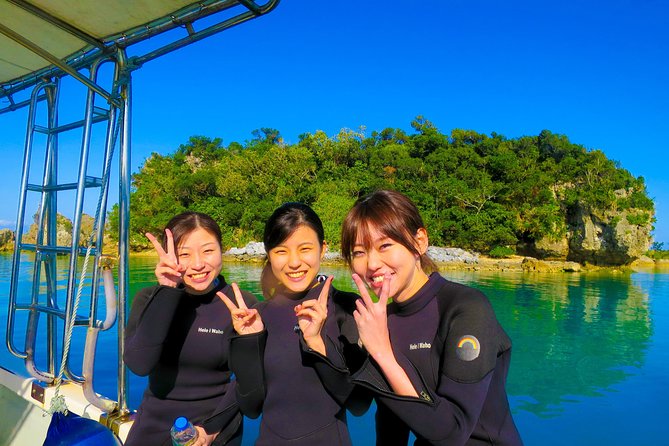 Blue Cave Introductory Dive–Private Guide, Boat Tour&Free Photos - Entering Okinawa’s glowing Blue Cave