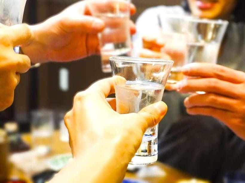 Casual Japanese sake tasting and snack experience, Kabukicho - Key points at a glance
