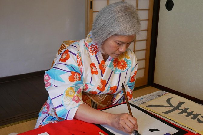 Cultural Activities :Kimono, tea ceremony, Calligraphy and Amulet - What this Miyajima cultural experience actually offers