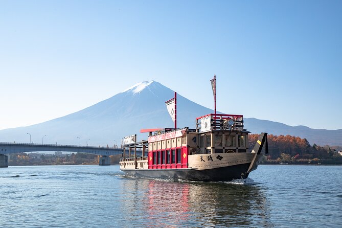 Discover Mt. Fuji 5th Station & Kawaguchiko Sightseeing Day Tour - What the guide adds, and where the tour falls short