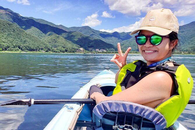 Early Morning Kayaking With Views of Mt Fuji at Lake Kawaguchiko - One hour on the water, from 7:30 to 8:30