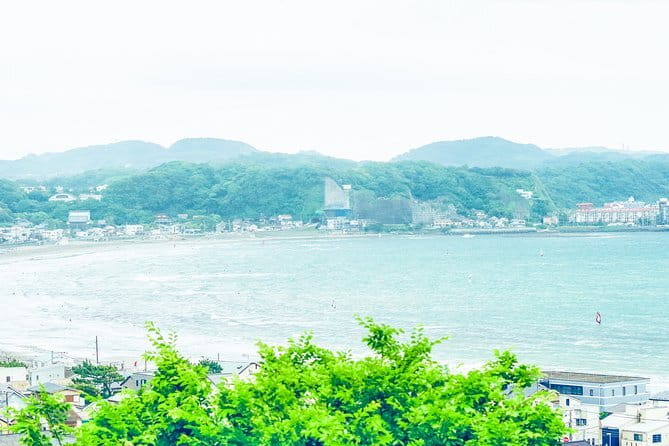 First time in Kamakura? Enjoy a Tour of All Must-sees! - Jomyo-ji begins the day with matcha and a garden