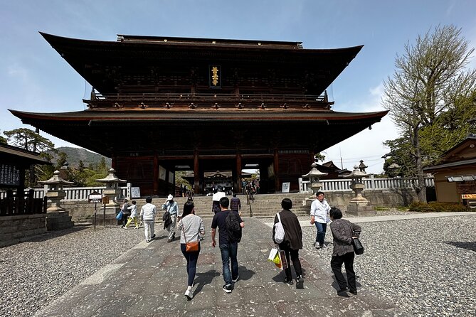 Food & Cultural Walking Tour around Zenkoji temple in Nagano - Walking the high street toward Zenkoji Temple