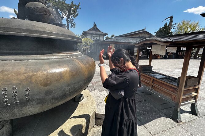 Food & Cultural Walking Tour around Zenkoji temple in Nagano - Back streets, shrines, and everyday Nagano
