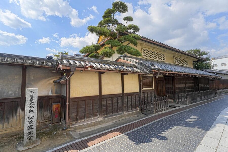 From Hiroshima: Rabbit Island and Takehara Town Tour - Free time to choose your own island day