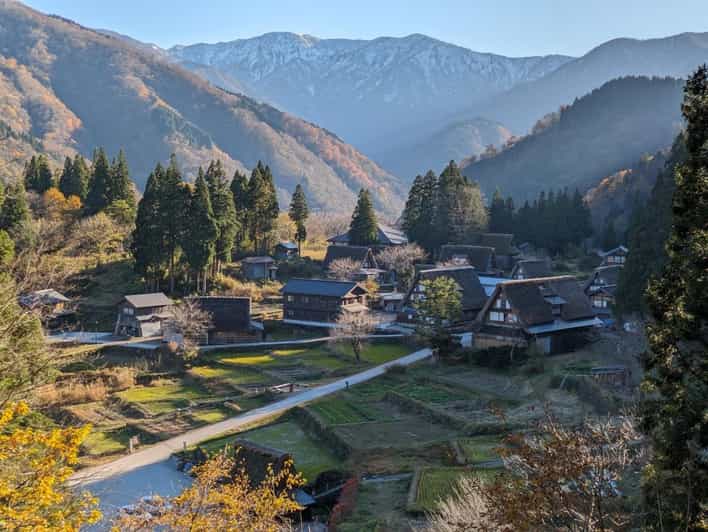From Kanazawa: Shirakawa-go, Gokayama and Wood Carving Art - Leaving Kanazawa for the Hokuriku mountains