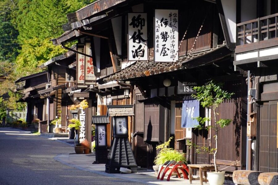 From Matsumoto/Nagano: Nakasendo Trail Walking Tour - How hard is the hike?