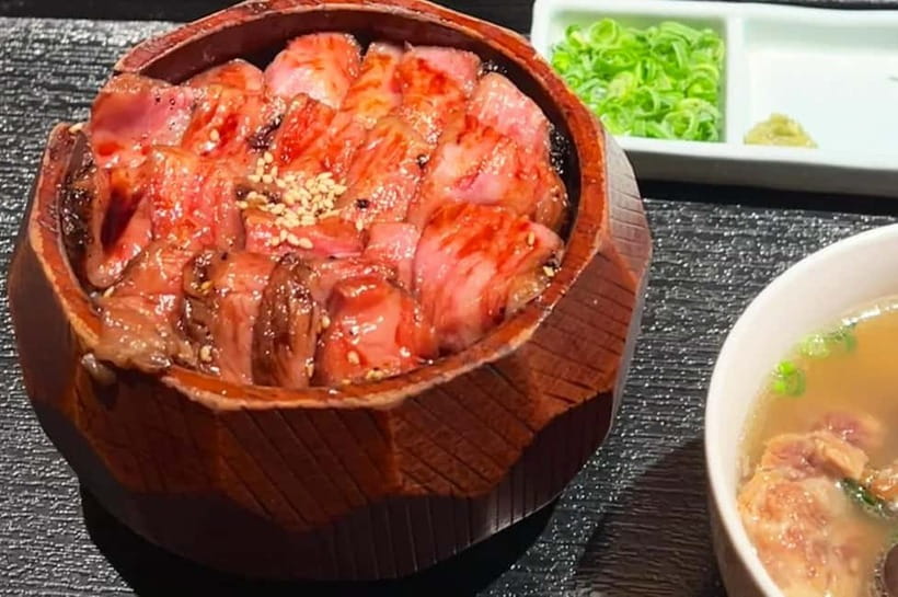 From Nagoya: Shirakawa-go & Hida-Takayama Full Day Trip - Ochudo Café and the One Piece connection