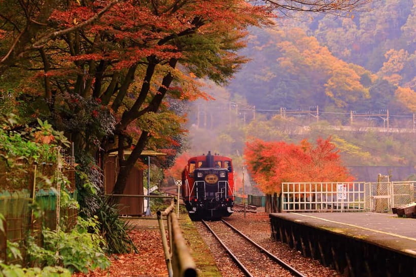 From Osaka: Sagano Train Ride and Kyoto Guided Day Tour - Kiyomizudera, the wooden stage over Kyoto