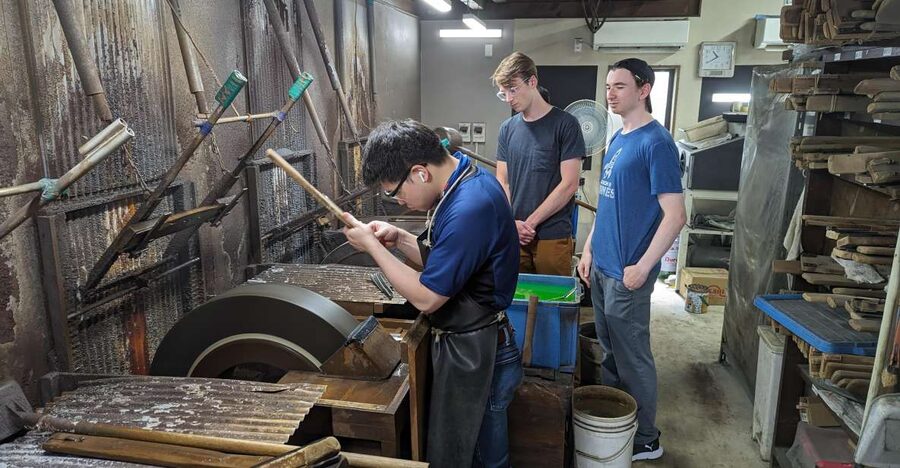 From Osaka: Sakai Knife Maker or Blacksmith Walking Tour - The craft museum sets up the knife story
