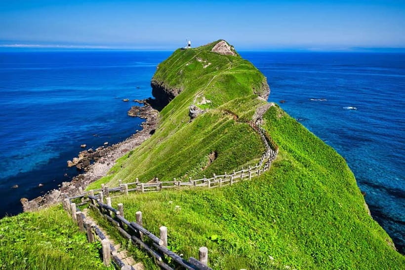 From Sapporo: Hokkaido Highlights Day Trip - Shimamui Beach, a scenic stop with a different pace