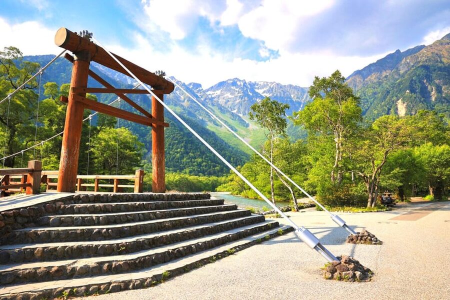 From Takayama: Shinhotaka Ropeway and Kamikochi tour - Using your 90 minutes of free time