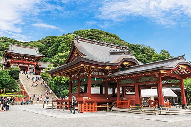 From Tokyo: Kamakura & Enoshima 1-Day Bus Tour - The Great Buddha at Kotoku-in