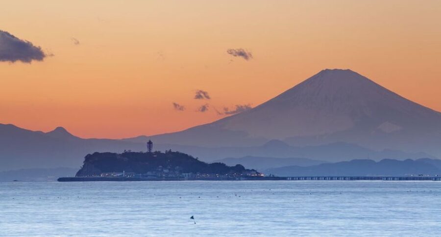 From Tokyo: Kamakura Private Customize Tour by Luxury Van - Starting in Kamakura’s samurai-era center