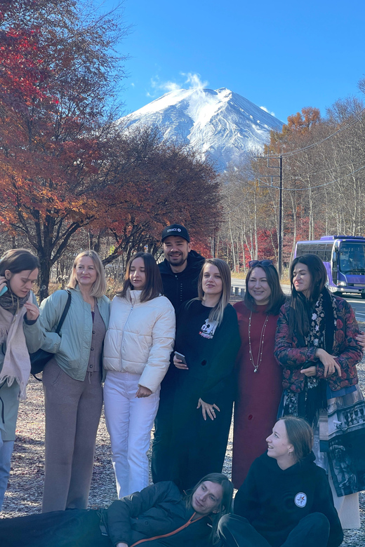 From Tokyo: Mount Fuji Full Customized Tour English Guide - Oishi Park and the best chance for a classic Fuji photo