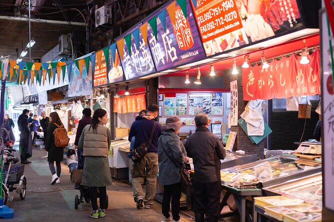 Fukuoka Full-Day Private Tour with Government Licensed Guide - Hakata Machiya Museum and Rakusuien