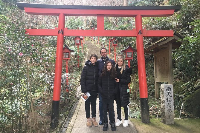 Fukuoka Full-Day Private Tour with Government Licensed Guide - Fukuoka Castle Remains and Ohori Park