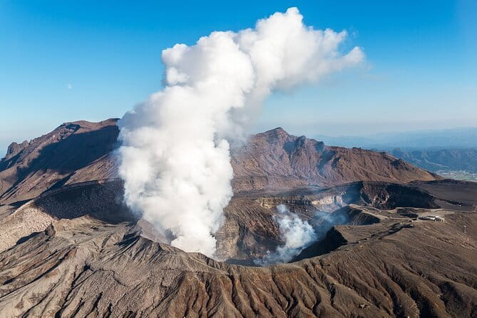 Fukuoka: Mount Aso Volcano, Kumamoto Castle, Grasslands Day Tour - What the $72.48 price really covers