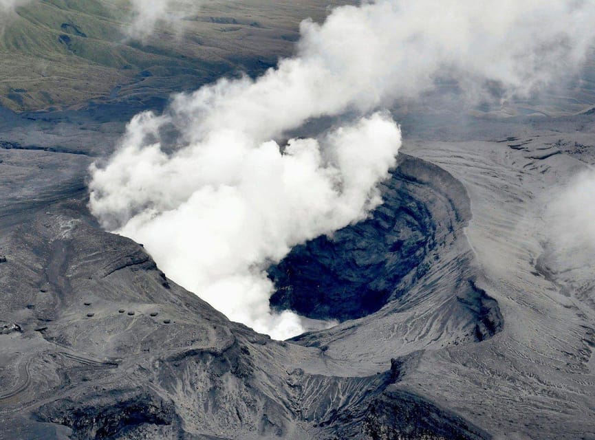 Fukuoka: Mt. Aso Volcano & Kurokawa Onsen Scenic Day Tour - Why this Kyushu day trip works