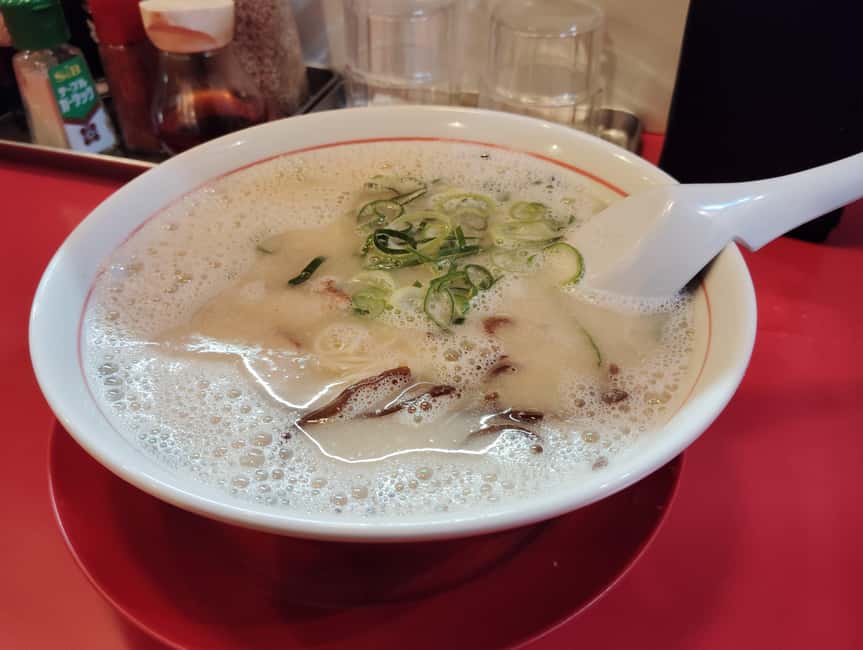 Fukuoka: Nakasu Food Stall Private Guided Tour with Tastings - Timing matters more than the two-hour duration